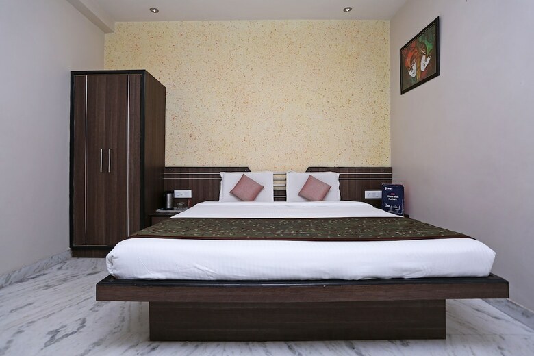 Star Hotel