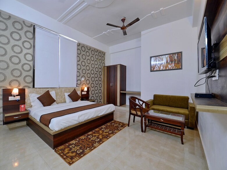 Hotel Oyo 9590 P S Villa