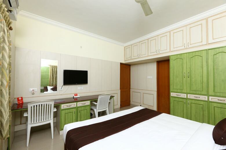 Hotel Oyo 8355 Tranquil Nest
