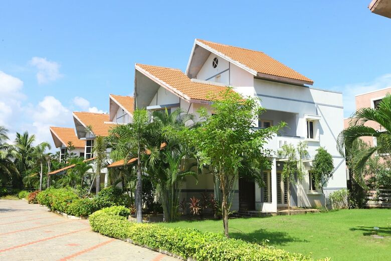 Oyo 10121 Hotel Twilight Bay
