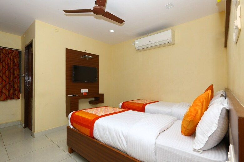 Hotel Oyo 7224 Krishna Prasad