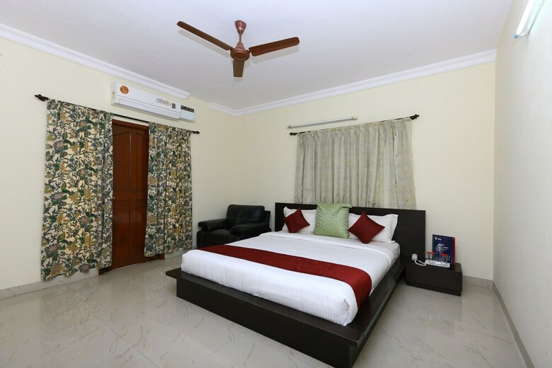 Hotel Oyo 9257 Egmore