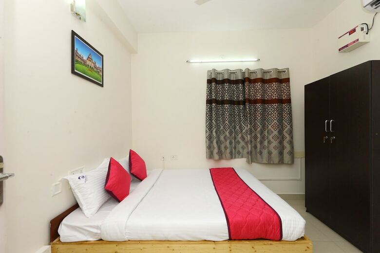 Hotel Oyo 9260 Olive Castles Inn