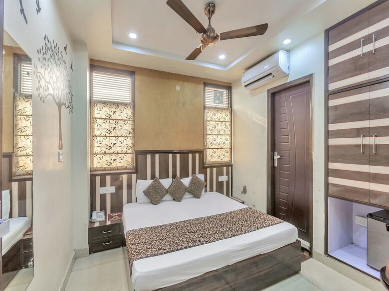 Hotel Oyo 4347 Happy Home Residency