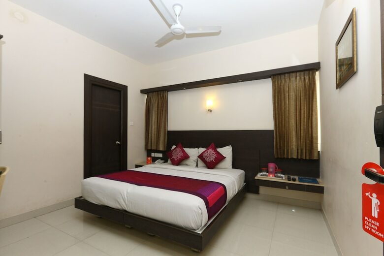 Hotel Oyo 4658 Akil Residency