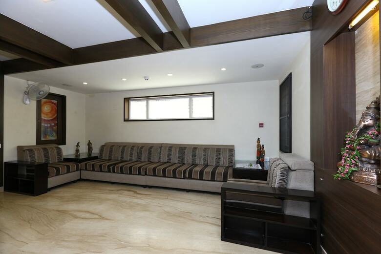 Hotel Oyo 4658 Akil Residency