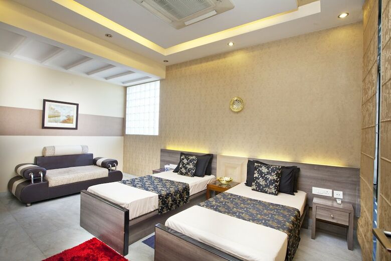 Hotel Oyo 2245 Sector 21