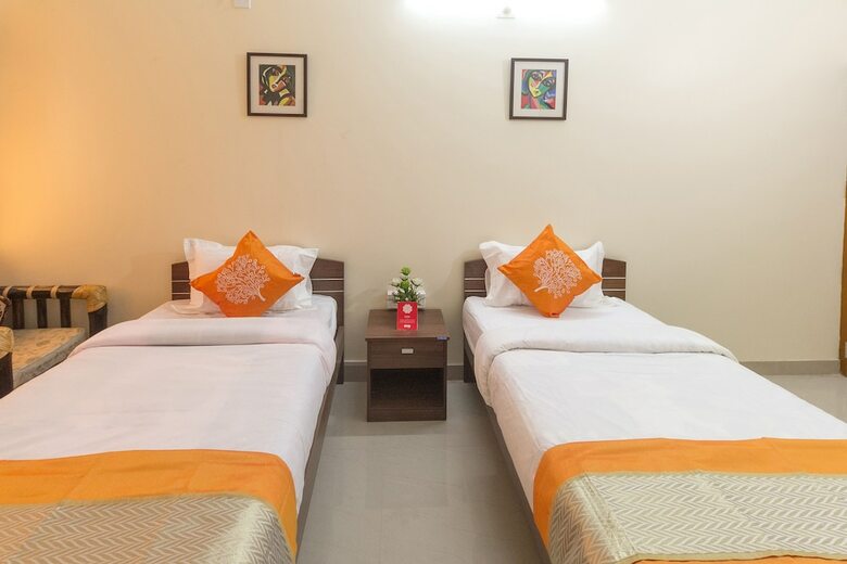 Hotel Oyo 8209 Home Stay Down Town