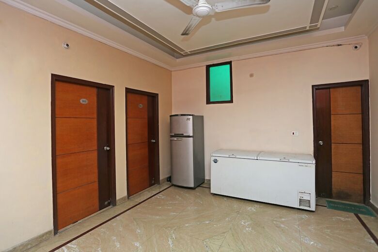 Hotel Oyo 4814 Nstay 46
