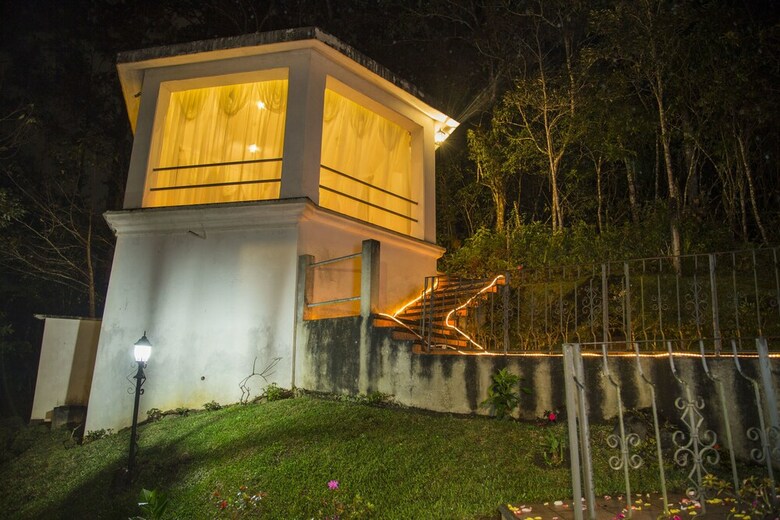 Casa Kirv� Hotel