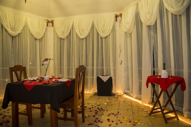 Casa Kirv� Hotel