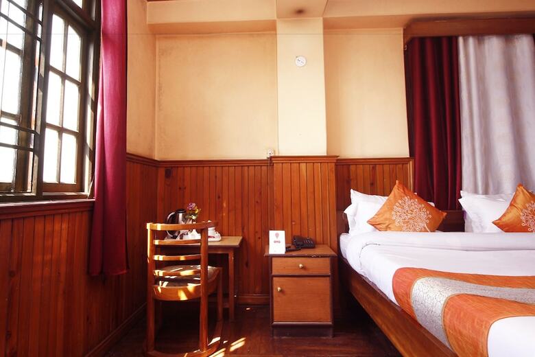 Oyo 8719 Hotel Deep Residency