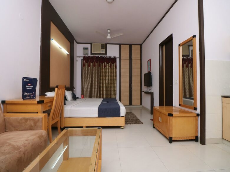 Hotel Oyo 10250 Elevate Residency