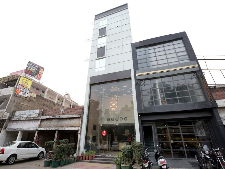 Hotel Oyo 9982 Near Bus Stand