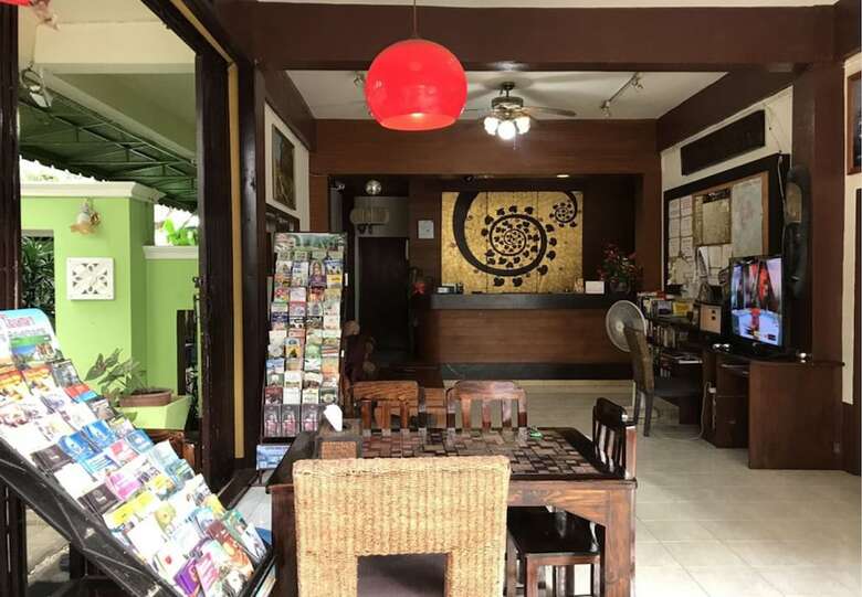 Hotel Walai House