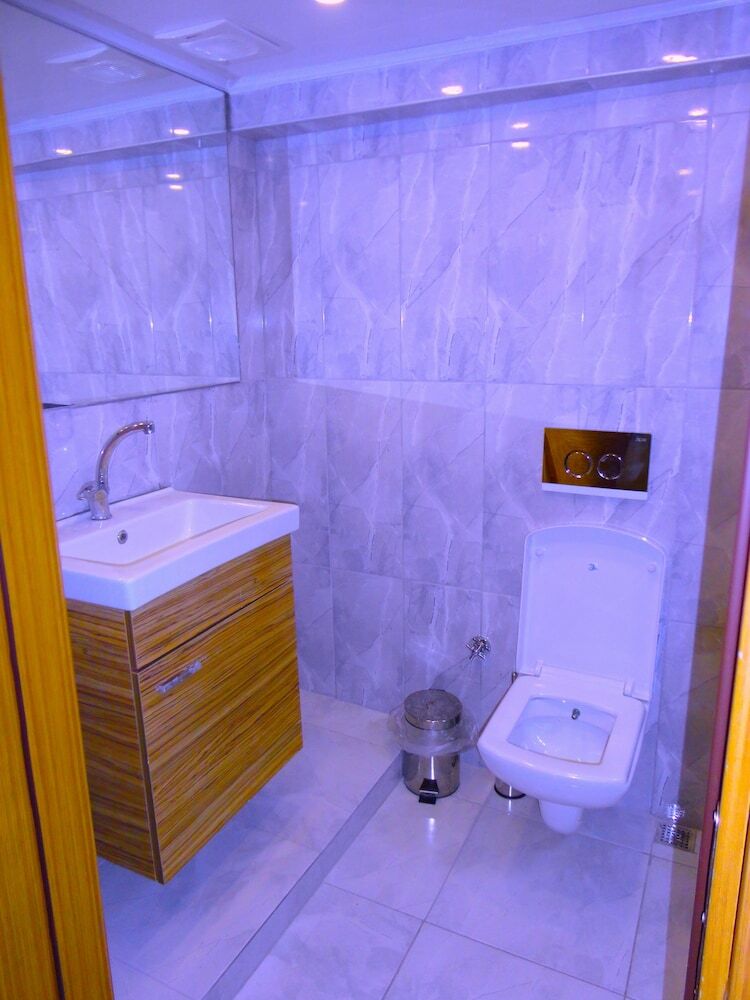 Artura Suite