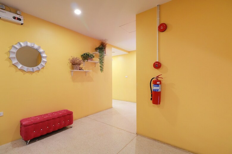 Hostal Oyo 531 Le Light House & Hostel