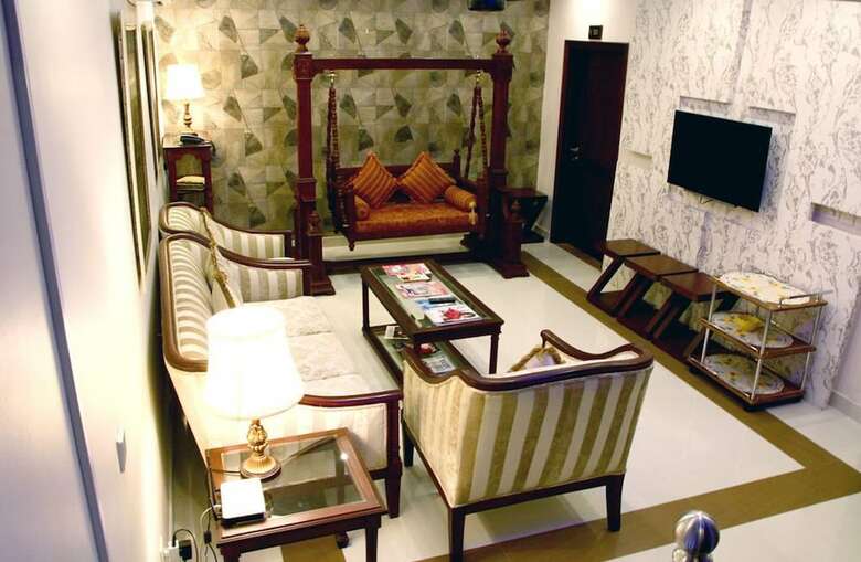 Hotel Exclusive Homes