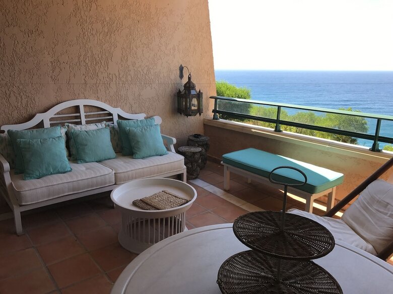 Apartamentos Pueblo Mascarat