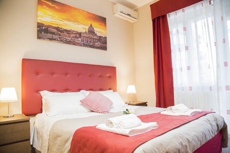 Hotel Vatican Suite 383
