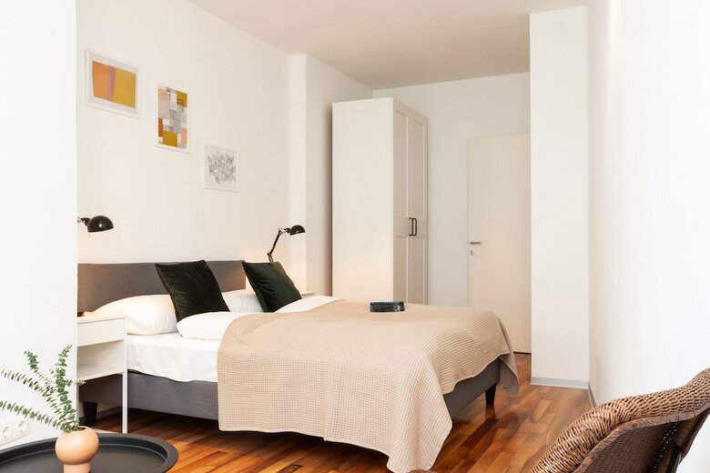 City Plaza Apartments By Irundo