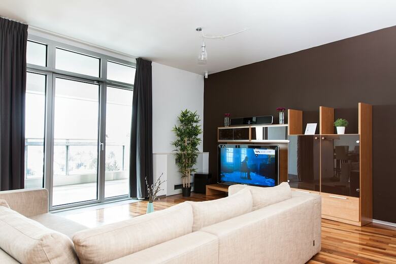 City Plaza Apartments By Irundo