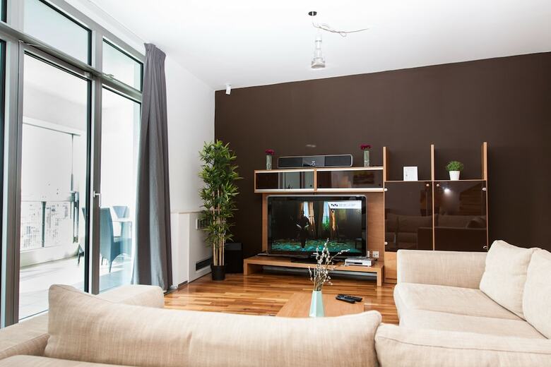 City Plaza Apartments By Irundo