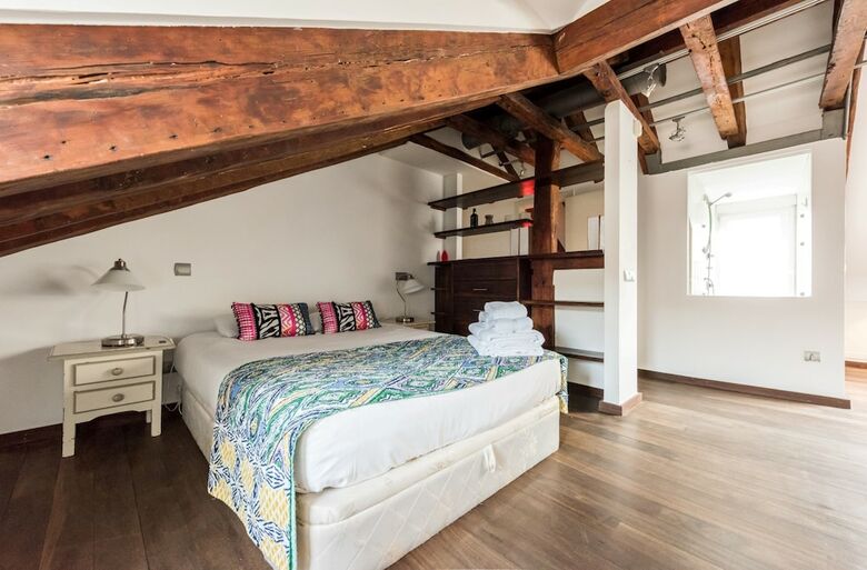 Apartamentos Marqu�s De Santa Ana City Center