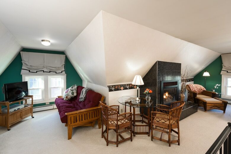 Bed & Breakfast Astor House