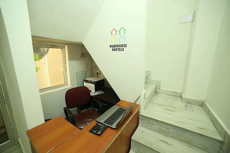 Bed & Breakfast Roadhouse Hostel Varanasi
