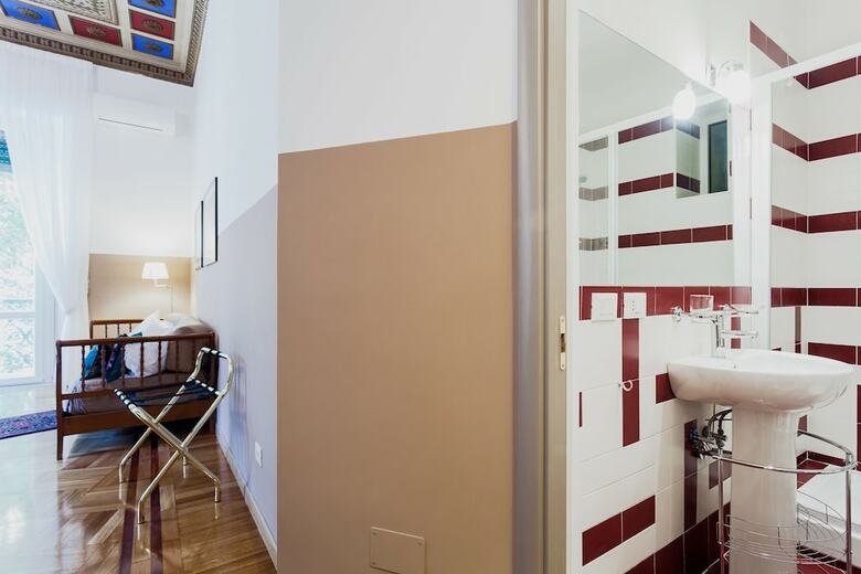 Bed & Breakfast Roma Rond�