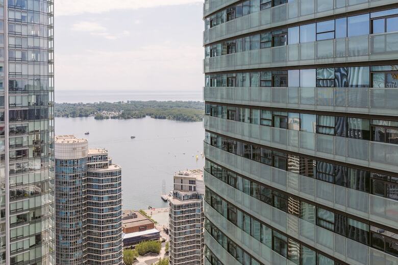 Quickstay - Upscale Condo (lake View)