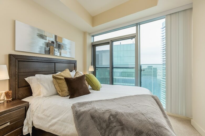 Quickstay - Upscale Condo (lake View)