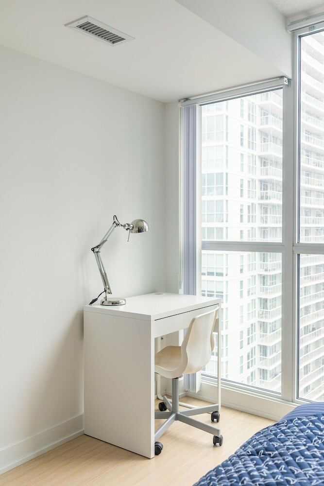 Simply Comfort. Amazing Downtown Apartments