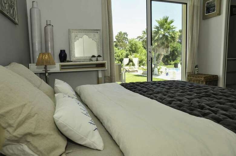 Hotel Escapades Lointaines Chambres D'h�tes B&B