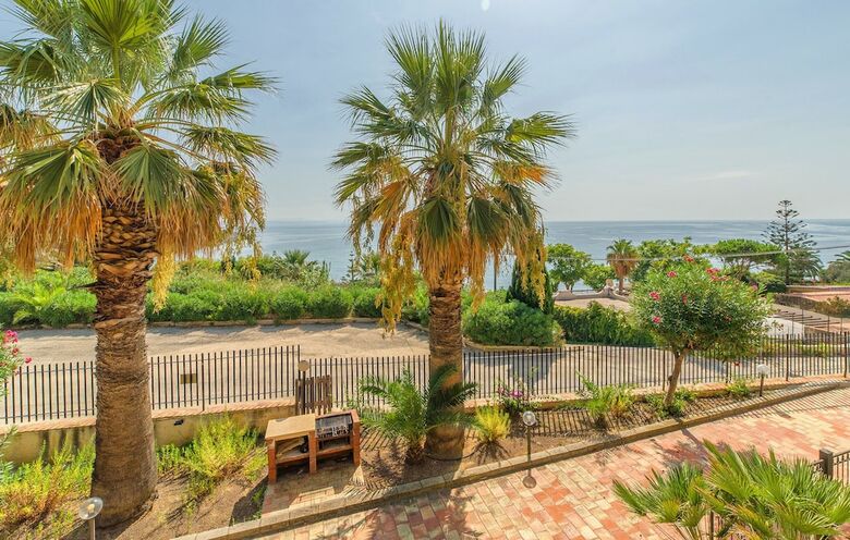 Apartamento Baia Renella Residence