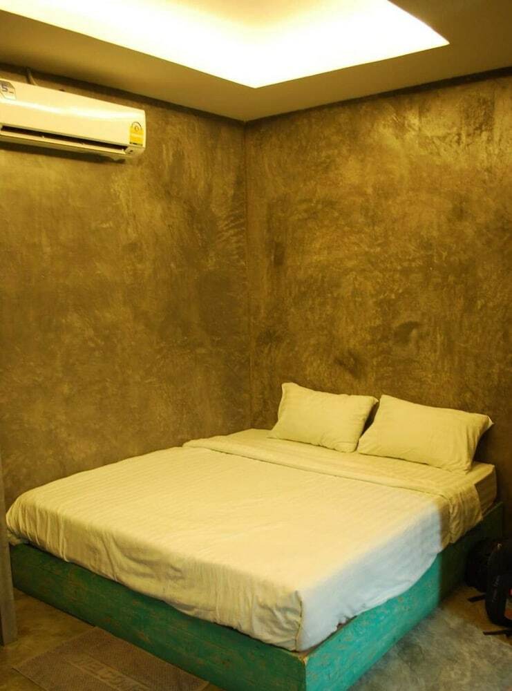 Hotel Chatchanan Resort