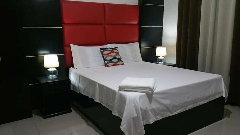 Luxury Suites 5