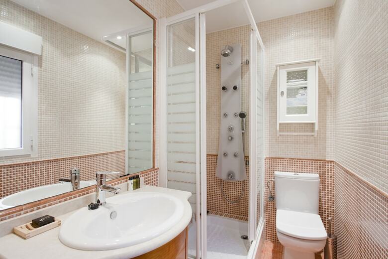 Fuencarral Apartments By Flatsweethome