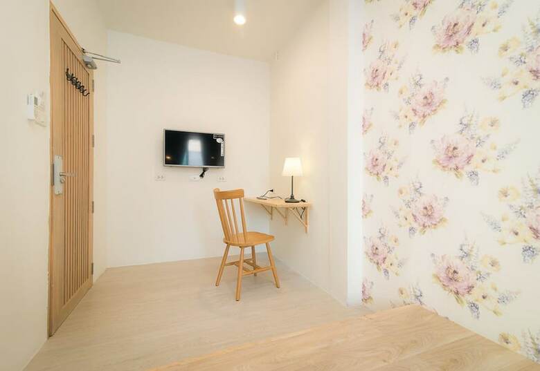 Hostal Suk18 Hostel - Adults Only