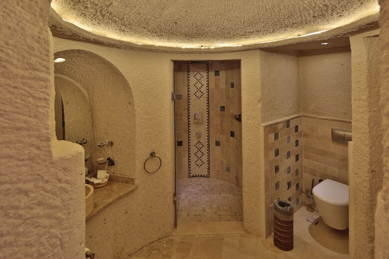 Bed & Breakfast Romance Cave Suites