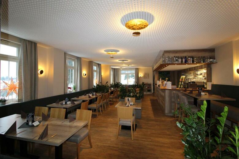 Hotel Sch�ne Aussicht