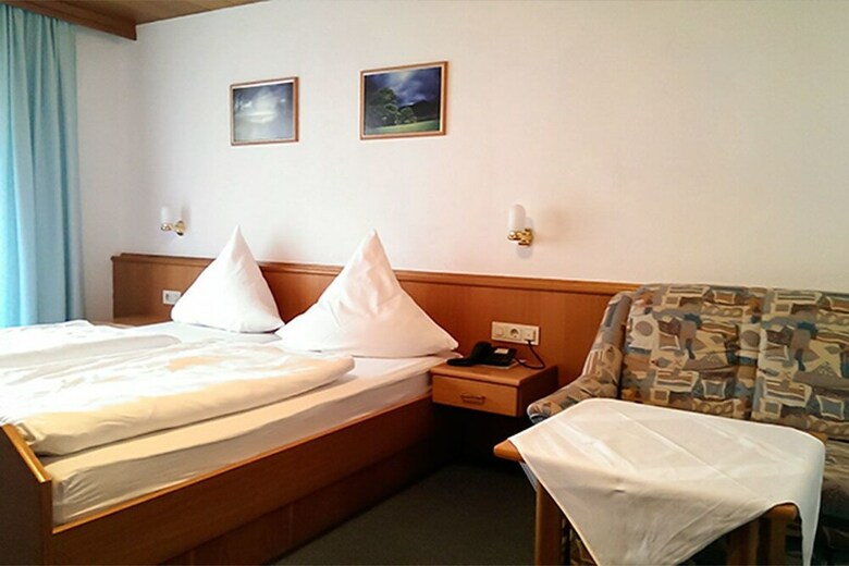 Hotel Pension Zur Linde
