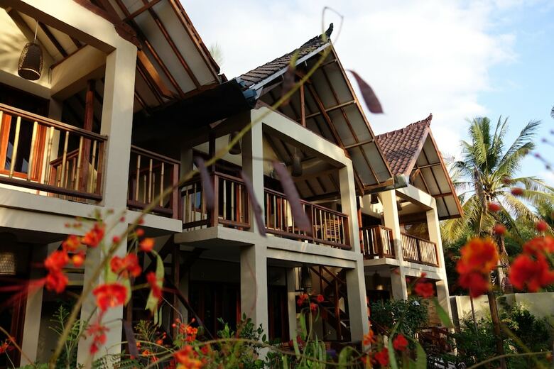 Hotel Lutwala Dive And Bungalows