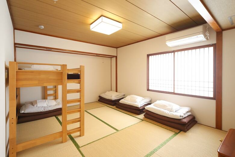Hostal Air Hostel Lcc