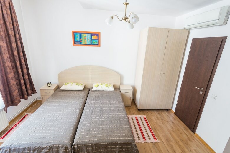 Hotel Vatra Accommodation