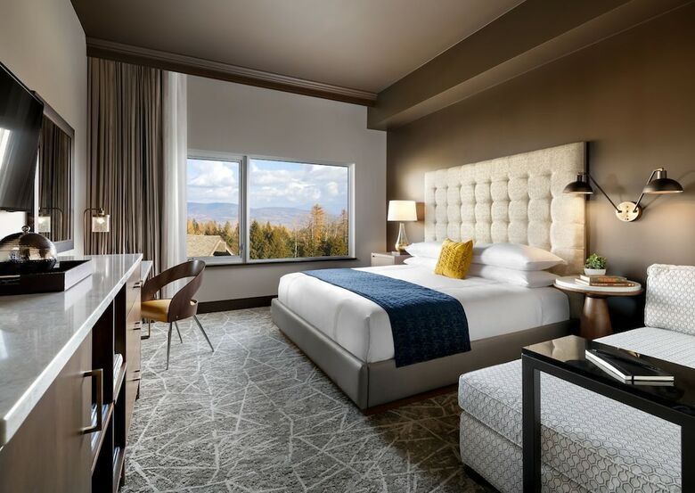 The Josie - A Noble House Hotel