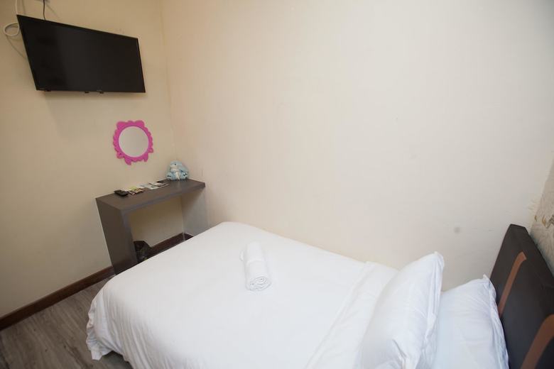 Hotel Natol Homestay - Paris