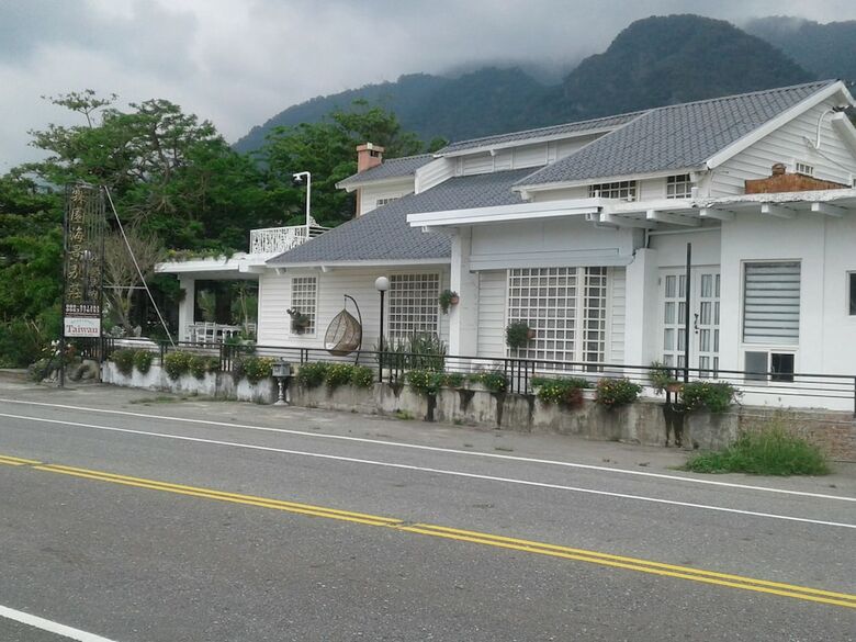 Taitung Linyuan B&B