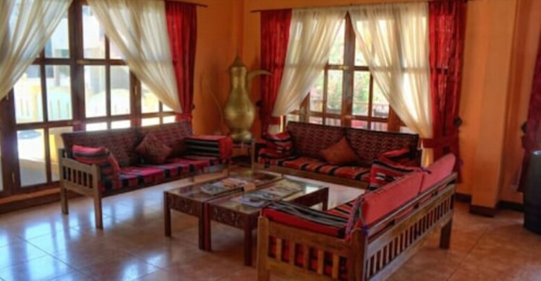 Hotel Arabian Nights Suites